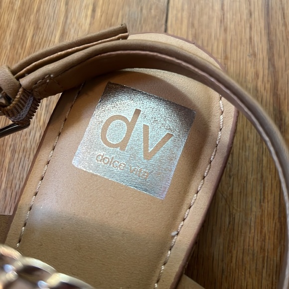 Dolce Vita Nude Sandal with Rose Gold Trim Size 8 - Picture 4 of 4